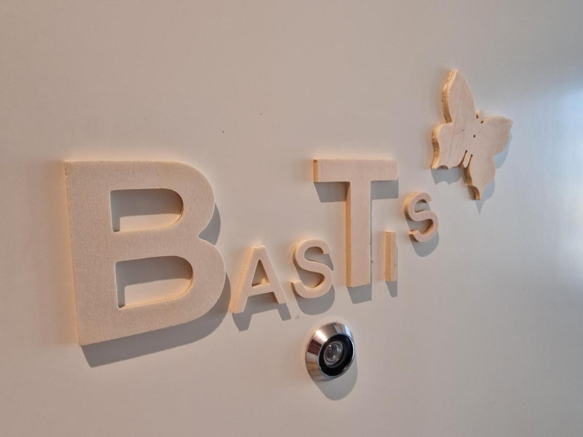 Bastis Family Apartment Lucerne Екстер'єр фото